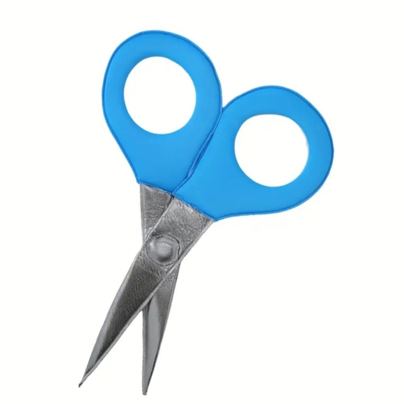 Costumes - Picture 5 of 11